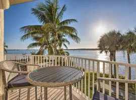 Bayfront Retreat Private Balcony and Pool Access!