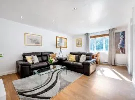 Classic 2 bed apartment situated in Mill Hill