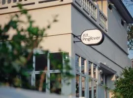 Alt PingRiver coworking & coliving space