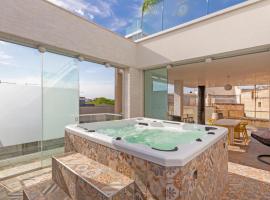 Gorgeous Apartment In Grottaglie, Hotel in Grottaglie