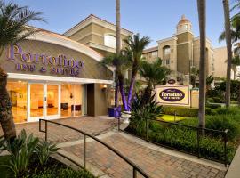 Anaheim Portofino Inn & Suites, hotel v destinaci Anaheim