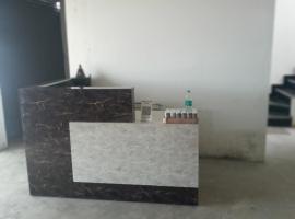 Lee-On Hotel and Restaurant Muzaffarnagar, hotel v destinaci Muzaffarnagar
