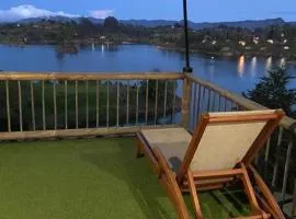 Loge Cabaña peñol-Guatape