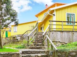 9 person holiday home in FISKEBÄCKSKIL, hotel v destinaci Fiskebäckskil