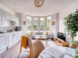 Stunning 2 Bed by the City Centre & Bute Park