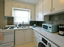 Leavenworth Apt 2