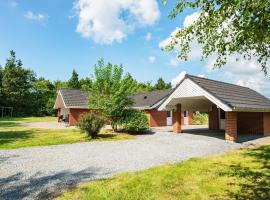 8 person holiday home in Oksbøl-By Traum