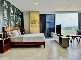 Cama King ZonaReal AC Estacionamiento Experiencia !