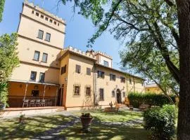 Poolside Leisure in Empoli Hideaway