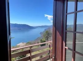 Romantic House by Lake Maggiore with Garden