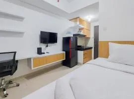 Restful and Cozy Studio at Serpong Garden Apartment By Travelio