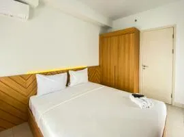 Comfort 1BR at Patraland Urbano Apartment By Travelio