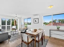 Salty Sea Breeze Apartment 500m to waters edge
