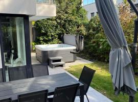 #Brand New#Luxury Garden House in the Center#, hotel v destinaci Balatonfüred