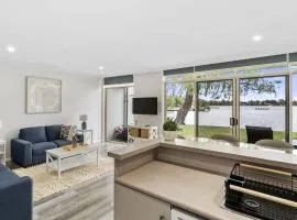 Yarrawonga Lakeside Apartment 27