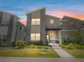 New Home at Storey Lake5 Bedrooms and 4 Bathrooms