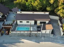 Casa Transilvania - Pool & Sauna