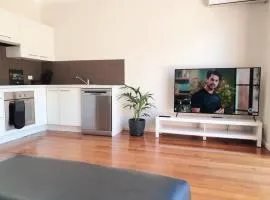 Port Melbourne Victorian Cottage