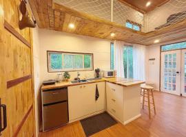 Tiny House in Dahilayan, hotel v destinaci Manolo Fortich