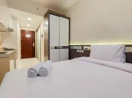Minimalist Designed and Homey Stay Studio at Sky House BSD Apartment By Travelio