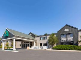 La Quinta Inn by Wyndham Sheboygan, hótel í Sheboygan