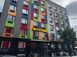 Super 8 by Wyndham Brooklyn Fulton Street Broadway Junction