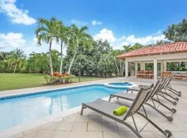 Amazing Villa in Casa de Campo with Included in Price Maid and Waiter