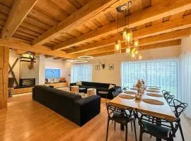 Chalet Black Deer