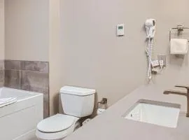 Stonegate Resort Unit B105