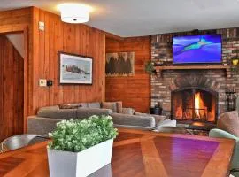 Tanglewood Vista - Great Group Ski Home Close to Mountain, Hot Tub, Sauna, Ski Rental Ticket Deals!