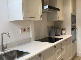 5 Smithhills Paisley Central GLW & Glasgow access, hotel in Paisley