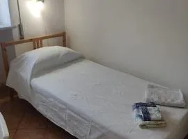 Stanza singola con bagno personale