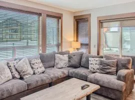 Stonegate Resort Unit B103