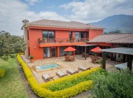 Casa Santa Fe De La Villa