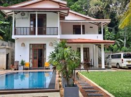 Villa 365 thalpe, hotel v destinaci Unawatuna
