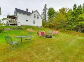 14 Mi to Schoodic Point Gouldsboro Artists Home
