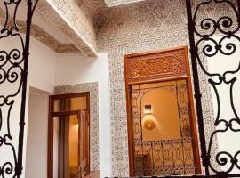 Dar ZaZ, villa em Fez