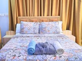 Cozy Luxury Hideouts in North Ridge, 10 mins from the Airport & Tang Palace, 5 mins from Alisa Hotel, Kempinski & Movenpick, close to Supermarkets & Tourist Attractions