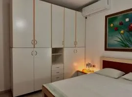 Grand House Rooms