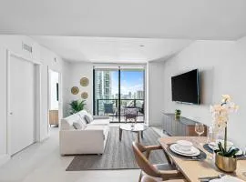 New Luxury 26th Floor Apartment in the heart of Miami