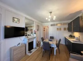 Charmant studio au centre du Mont-Dore, bien équipé, max 2 pers - FR-1-608-273