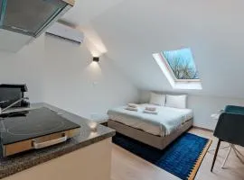 Lovely studio fully equipped near subway N11 - Shared bathroom with another Studio