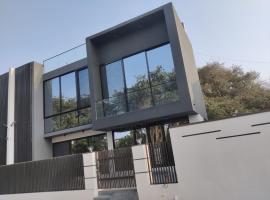 Wine Down Villa, hotel v destinaci Utan