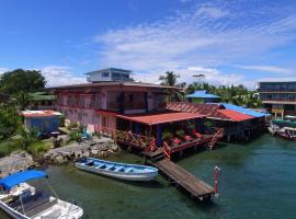 Vista Mar Hotel , hotel v destinácii Bocas Town