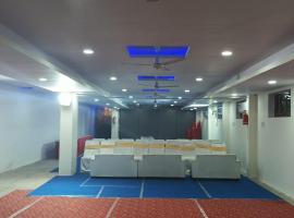 Hotel Atithi Dwaar Robertsganj, hotel v destinaci Chopan