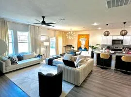Charming Home in Glennheights