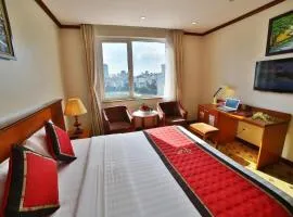 Sunny 1 Hotel HN - by BAY LUXURY