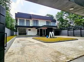 Aldeoz Villa Sentul