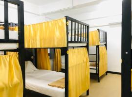 Silom Guesthouse, hotel in Bangkok