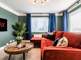 3-Bedroom Apartment 2-Bathrooms 2-Off Street Parking Spaces